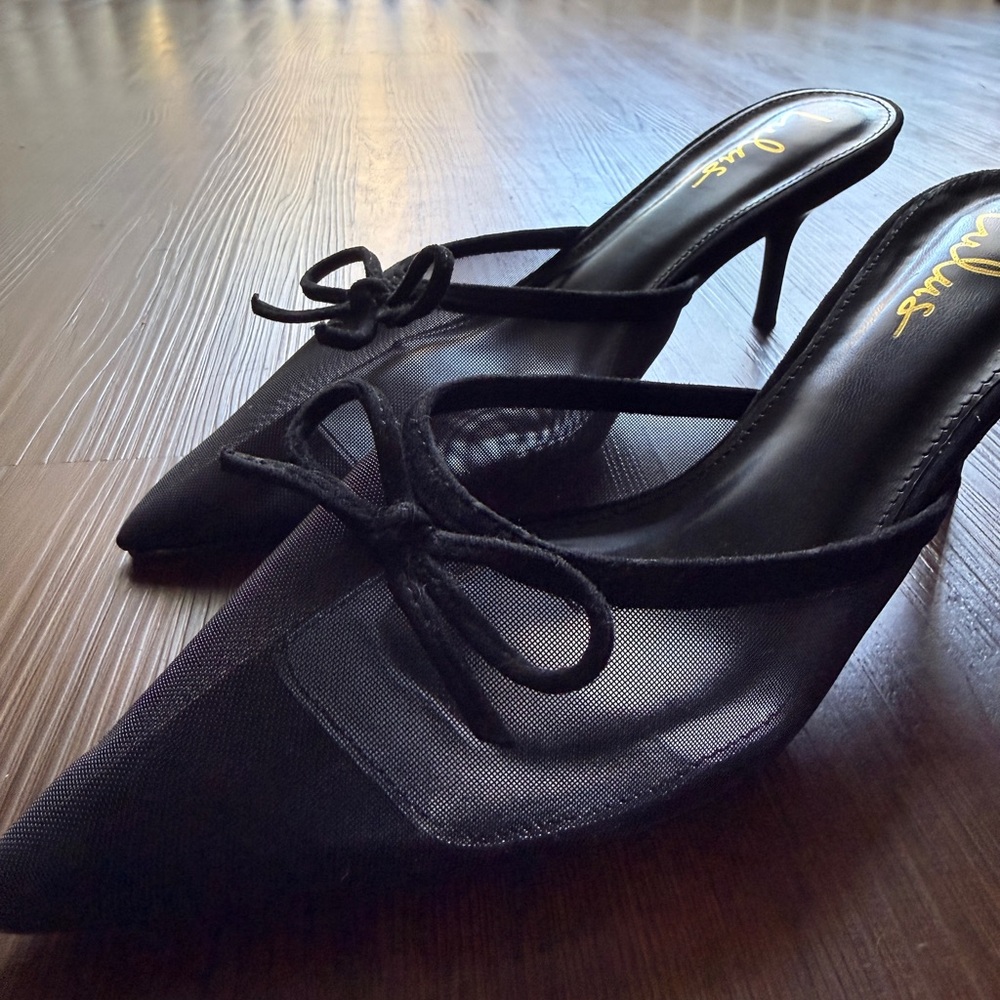 Elegant Black Mesh Women's Heels